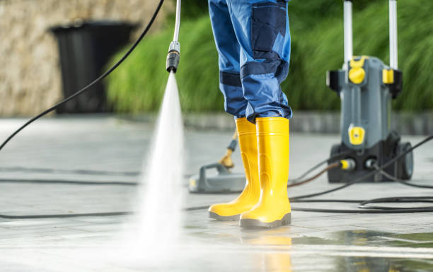 Why Choose Our Certified Pressure Washing Experts for Your Project Needs in Fannett, TX?